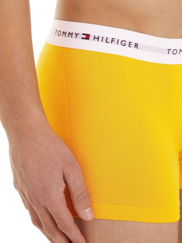 (Falta 1, el Amarillo, Incluye 2) - Talla: L - Pack de 3 Bóxers Trunks Tommy Hilfiger para Hombre, Multicolor Embalaje Deteriorado For Cheap